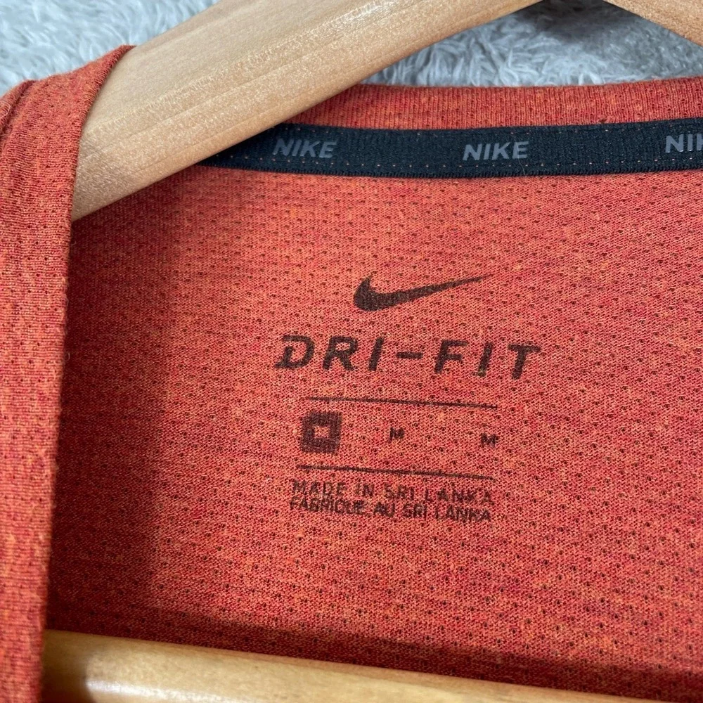 Nike Dri-FIT Training Shirt Mens Medium Orange Heather Active Gym Workout Tee